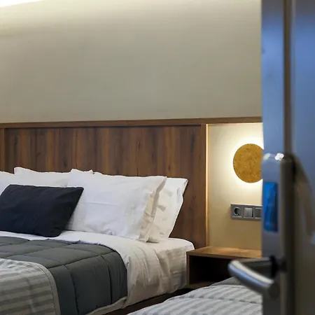 Argo 3*
